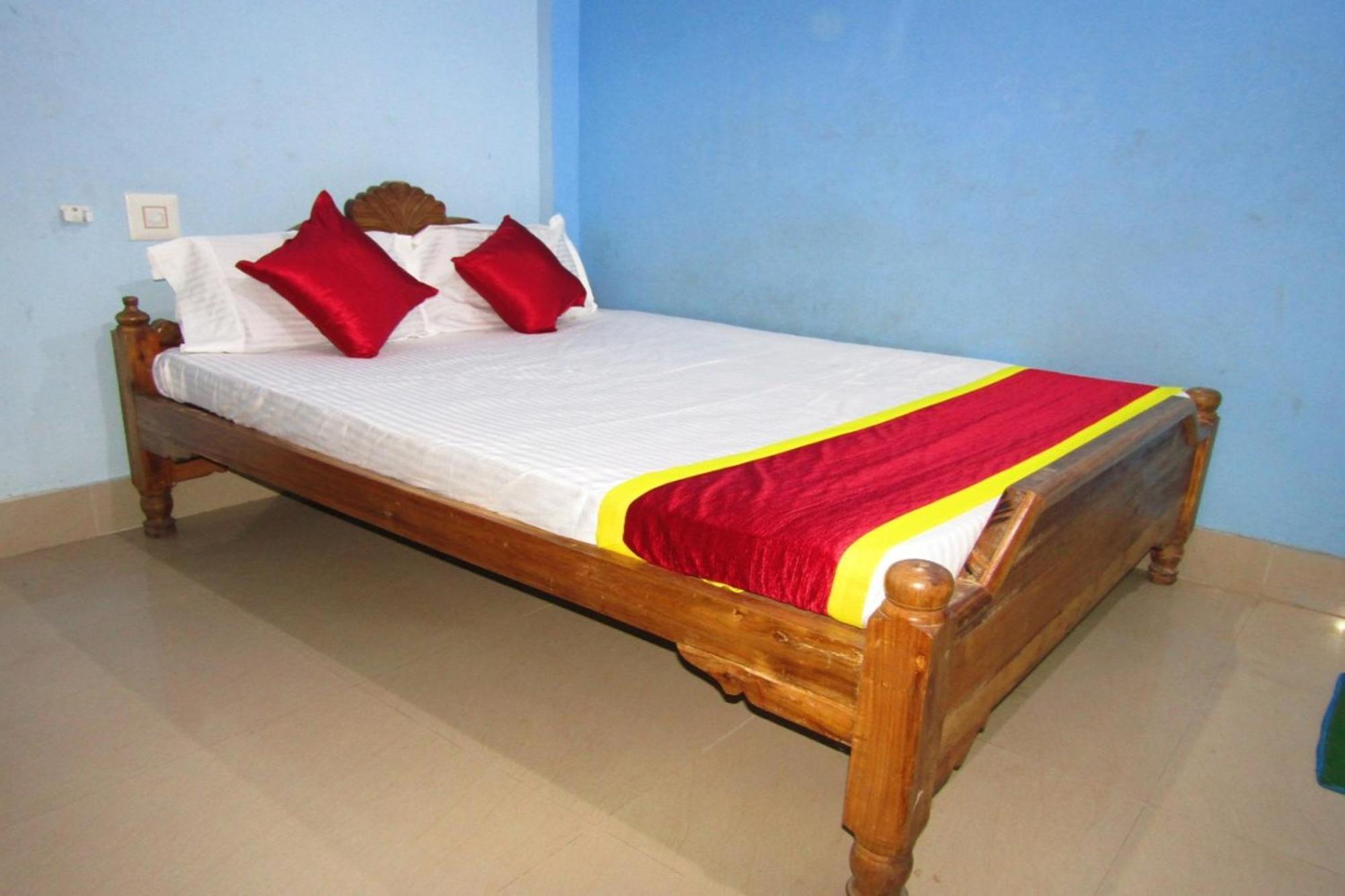 Hotel Star Lodge-near Temple-best Choice Of Travellers By Morservices